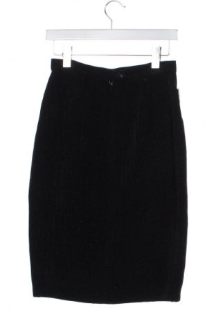 Пола Unbranded, Размер XS, Цвят Черен, Цена 2,04 €