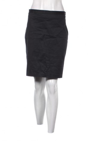 Sukně United Colors Of Benetton, Velikost M, Barva Černá, Cena  196,00 Kč
