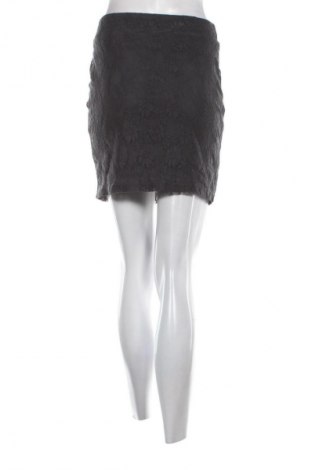 Sukně VILA, Velikost S, Barva Šedá, Cena  169,00 Kč