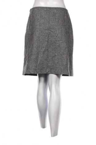 Пола Yessica, Размер S, Цвят Многоцветен, Цена 2,04 €