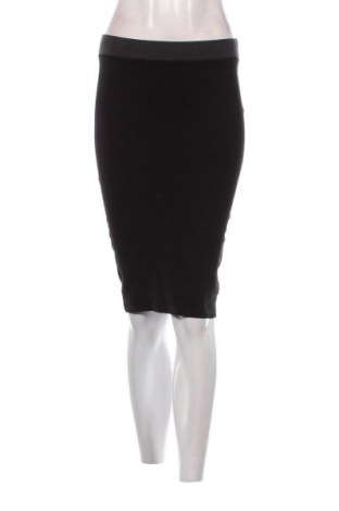 Sukně Zara Trafaluc, Velikost M, Barva Černá, Cena  189,00 Kč