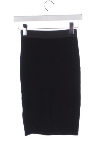 Sukně Zara Trafaluc, Velikost XXS, Barva Černá, Cena  49,00 Kč