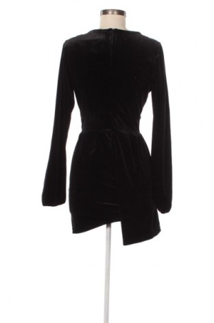 Šaty  Amisu, Velikost M, Barva Černá, Cena  129,00 Kč