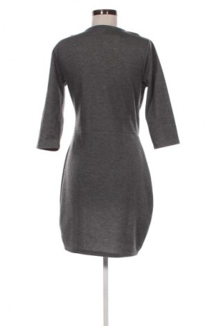 Šaty  Amisu, Velikost M, Barva Šedá, Cena  127,00 Kč