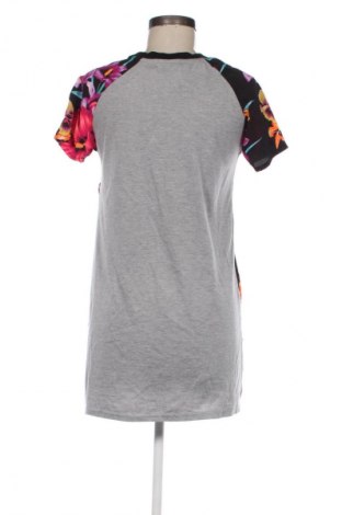 Šaty  Amisu, Velikost XS, Barva Vícebarevné, Cena  219,00 Kč