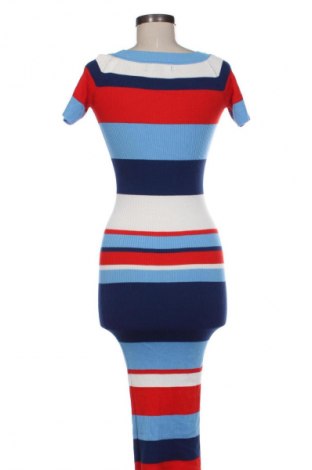 Šaty  Amisu, Velikost XS, Barva Vícebarevné, Cena  199,00 Kč