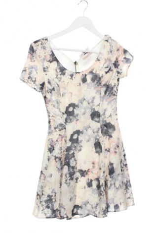 Šaty  Bershka, Velikost S, Barva Vícebarevné, Cena  239,00 Kč