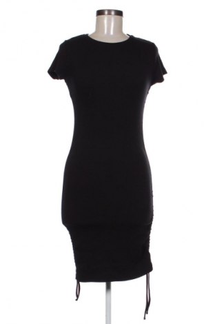 Šaty  Bershka, Velikost M, Barva Černá, Cena  269,00 Kč