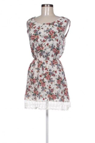 Kleid Brandy Melville, Größe M, Farbe Mehrfarbig, Preis € 4,99