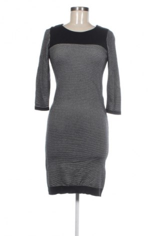 Šaty  C&A, Velikost XS, Barva Vícebarevné, Cena  49,00 Kč