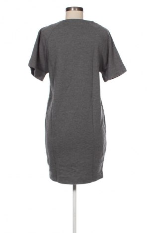 Šaty  & Other Stories, Velikost S, Barva Šedá, Cena  253,00 Kč