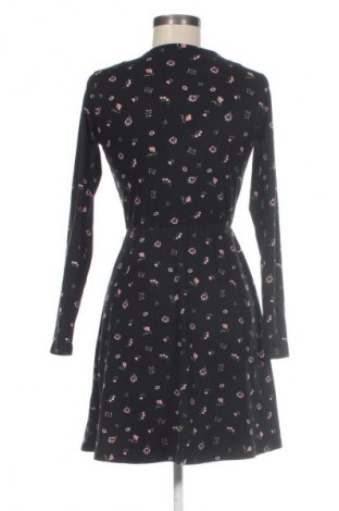 Šaty  Cropp, Velikost S, Barva Vícebarevné, Cena  169,00 Kč