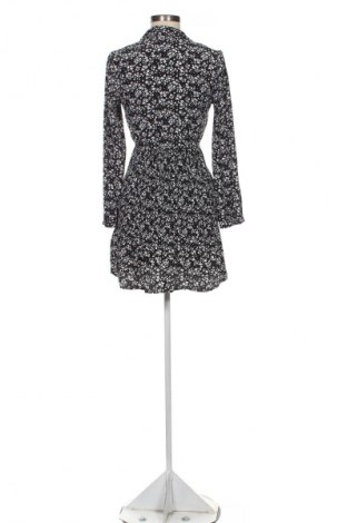 Šaty  Cropp, Velikost XS, Barva Vícebarevné, Cena  119,00 Kč