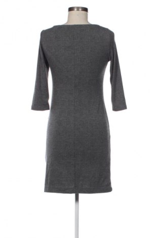 Šaty  Edc By Esprit, Velikost XS, Barva Šedá, Cena  99,00 Kč