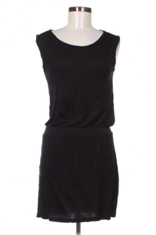 Šaty  Edc By Esprit, Velikost S, Barva Černá, Cena  239,00 Kč