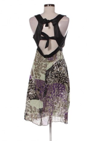 Kleid Elizabeth, Größe L, Farbe Mehrfarbig, Preis € 3,99