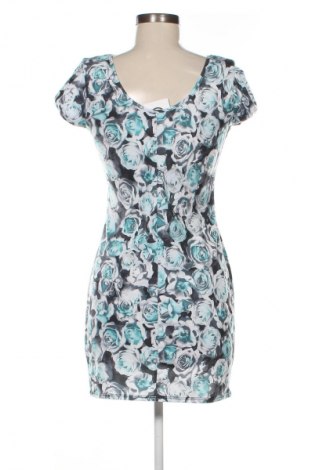 Šaty  F&F, Velikost M, Barva Vícebarevné, Cena  259,00 Kč