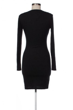 Šaty  Fb Sister, Velikost S, Barva Černá, Cena  219,00 Kč