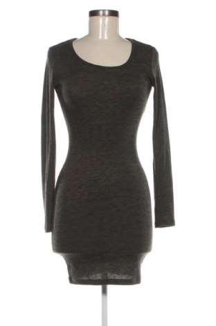 Šaty  Fb Sister, Velikost S, Barva Zelená, Cena  339,00 Kč