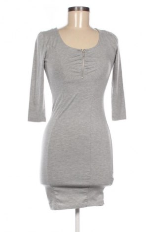 Šaty  Fb Sister, Velikost M, Barva Šedá, Cena  49,00 Kč