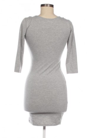 Šaty  Fb Sister, Velikost M, Barva Šedá, Cena  49,00 Kč