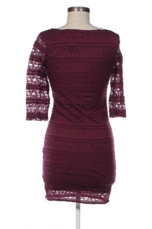 Šaty  Fishbone, Veľkosť S, Farba Červená, Cena  1,95 €