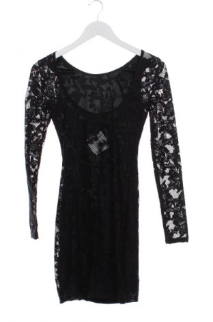 Šaty  Gina Tricot, Velikost XS, Barva Černá, Cena  289,00 Kč