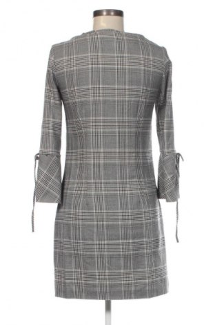 Šaty  H&M, Velikost S, Barva Vícebarevné, Cena  366,00 Kč