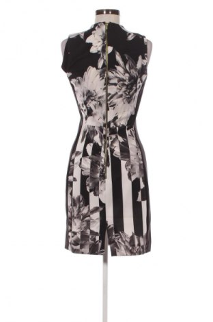 Šaty  H&M, Velikost M, Barva Vícebarevné, Cena  518,00 Kč