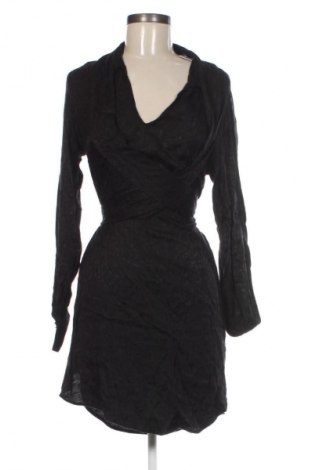 Рокля H&M, Размер S, Цвят Черен, Цена 2,04 €