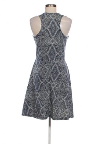 Šaty  H&M, Velikost M, Barva Vícebarevné, Cena  299,00 Kč