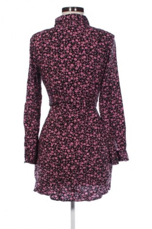 Šaty  H&M Divided, Velikost S, Barva Vícebarevné, Cena  639,00 Kč