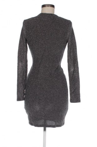 Šaty  H&M Divided, Velikost S, Barva Vícebarevné, Cena  399,00 Kč