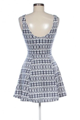 Šaty  H&M Divided, Velikost S, Barva Vícebarevné, Cena  279,00 Kč