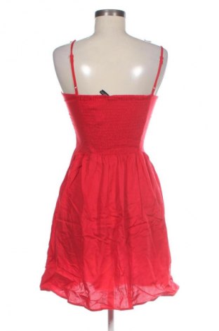 Šaty  H&M Divided, Velikost M, Barva Červená, Cena  220,00 Kč