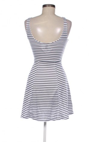 Šaty  H&M Divided, Velikost XS, Barva Vícebarevné, Cena  229,00 Kč