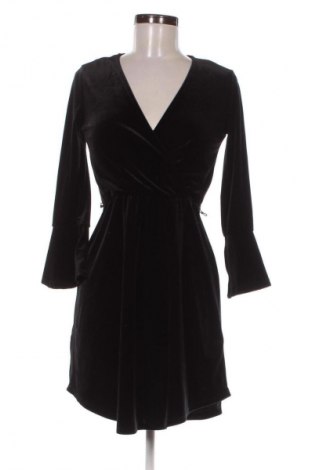 Šaty  H&M Divided, Velikost S, Barva Černá, Cena  89,00 Kč