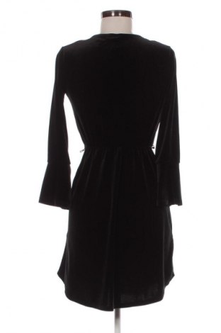 Šaty  H&M Divided, Velikost S, Barva Černá, Cena  89,00 Kč