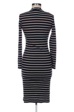 Šaty  H&M Divided, Velikost M, Barva Vícebarevné, Cena  89,00 Kč