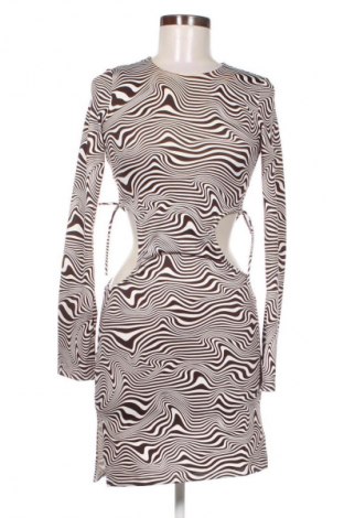 Šaty  H&M Divided, Velikost XS, Barva Vícebarevné, Cena  99,00 Kč