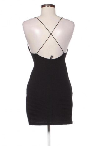 Šaty  H&M Divided, Velikost M, Barva Černá, Cena  299,00 Kč