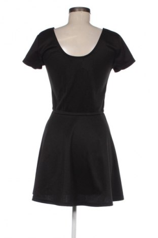 Šaty  House, Velikost M, Barva Černá, Cena  179,00 Kč