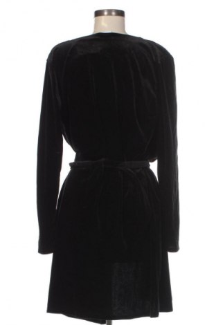 Šaty  Jdy, Velikost L, Barva Černá, Cena  389,00 Kč