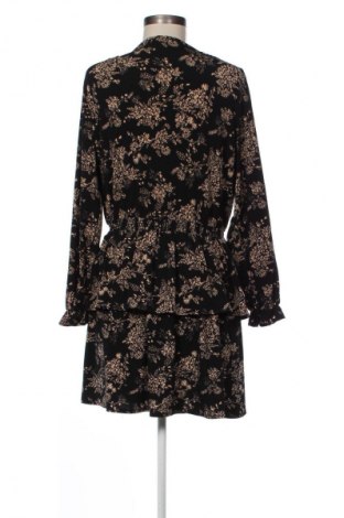 Šaty  Mango, Velikost M, Barva Vícebarevné, Cena  145,00 Kč