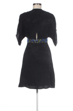 Šaty  Mango, Velikost XS, Barva Černá, Cena  349,00 Kč