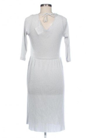 Šaty  Mango, Velikost M, Barva Šedá, Cena  253,00 Kč