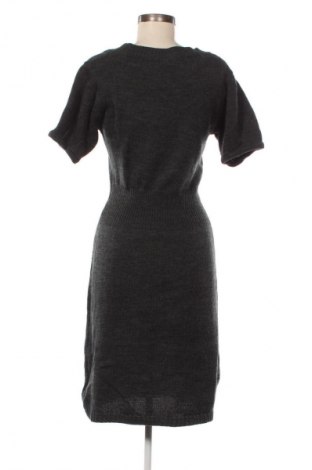 Sukienka Outfit, Rozmiar M, Kolor Szary, Cena 8,99 zł