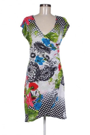 Kleid Passport, Größe M, Farbe Mehrfarbig, Preis € 4,99