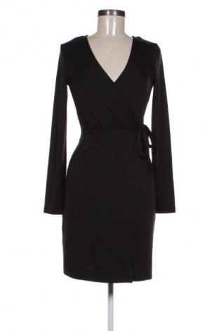 Šaty  Pieces, Velikost M, Barva Černá, Cena  109,00 Kč