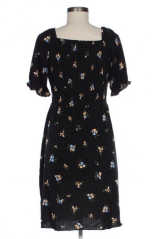 Šaty  Pieces, Velikost L, Barva Vícebarevné, Cena  359,00 Kč